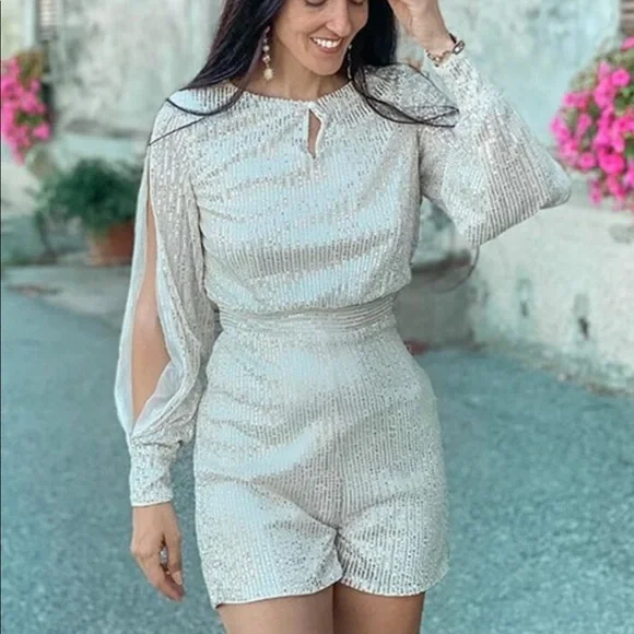 Sequin Split Sleeve Halter - Picture 5 of 14